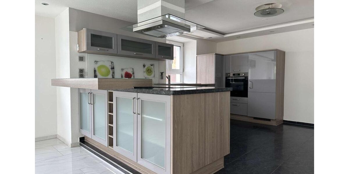 Erdgeschoßwohnung Friedberg - 3 Zimmer, 126 m&sup2;, 1.850&euro; | Angebot:26648210