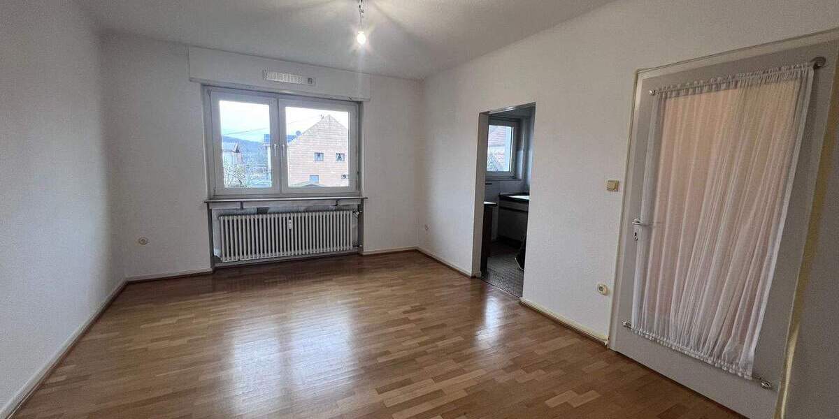 Etagenwohnung Kleinblittersdorf Rilchingen-Hanweiler - 4 Zimmer, 85 m&sup2;, 800&euro; | Angebot:24634807