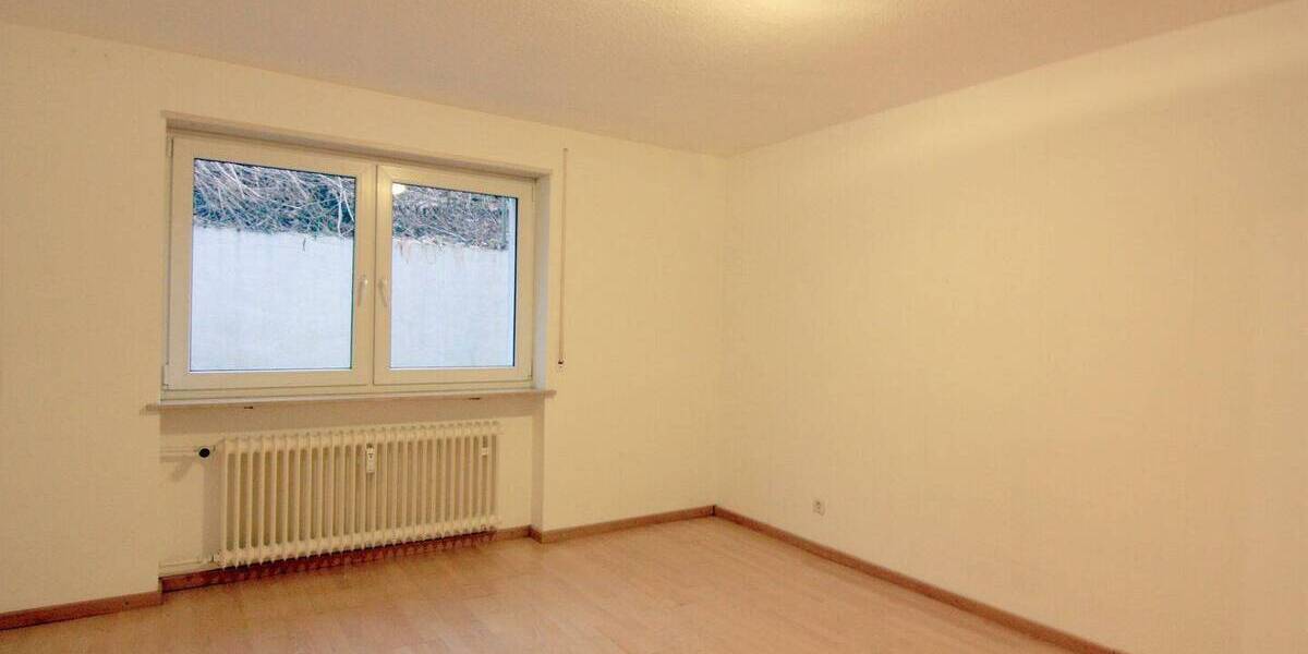 Etagenwohnung Schönau - 4 Zimmer, 106 m&sup2;, 910&euro; | Angebot:26706876