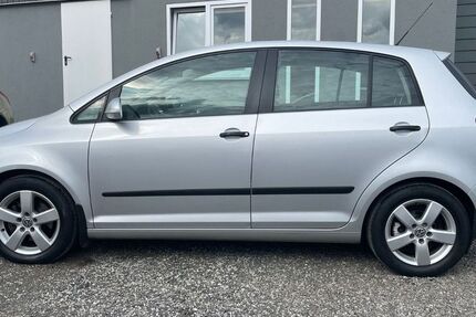 VW Golf 170.000 km 3.990 &euro; Euskirchen 53881