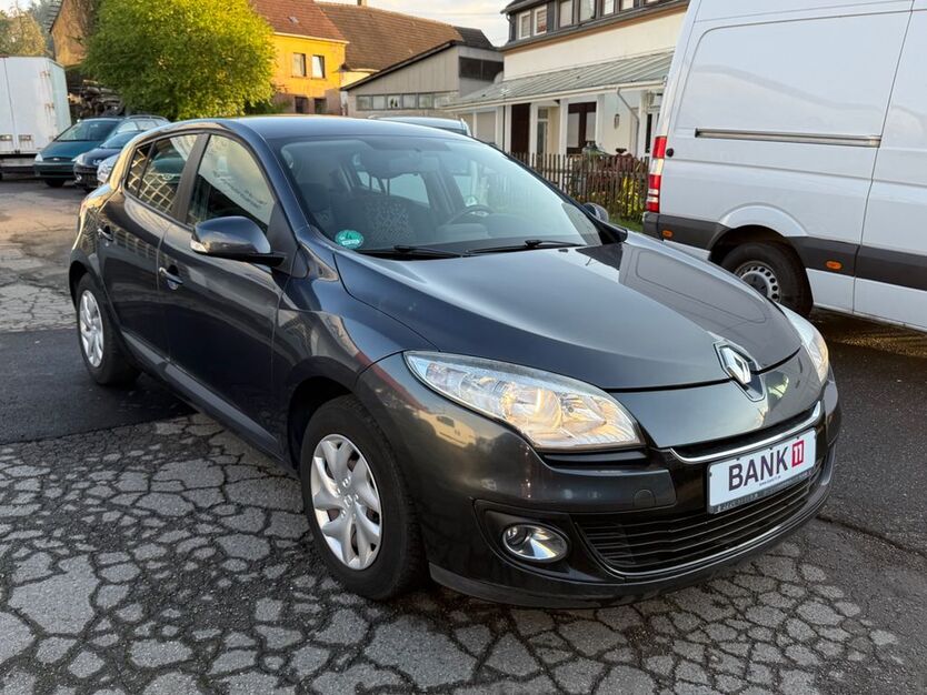 Renault Megane 151.000 km 5.299 € Marpingen 66646