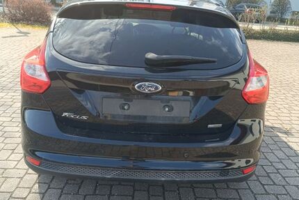 Ford Focus 189.000 km 3.050 &euro; Rosenheim 83026