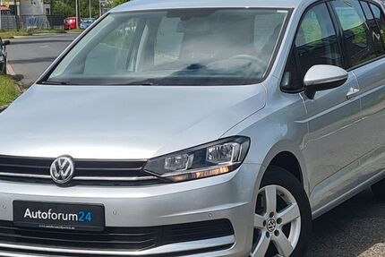 VW Touran 85.000 km 14.499 &euro; Jülich 52428