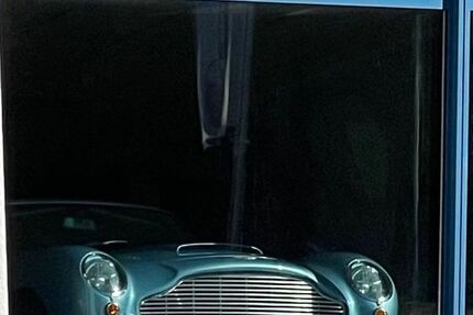 Aston Martin DB