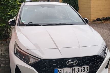 Hyundai i20 41.000 km 14.500 € Niederkassel 53859