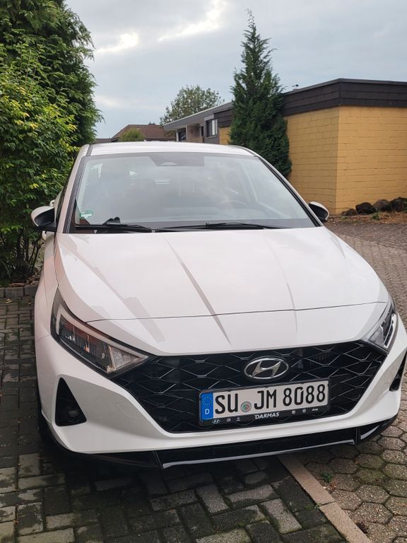 Hyundai i20 41.000 km 14.500 € Niederkassel 53859