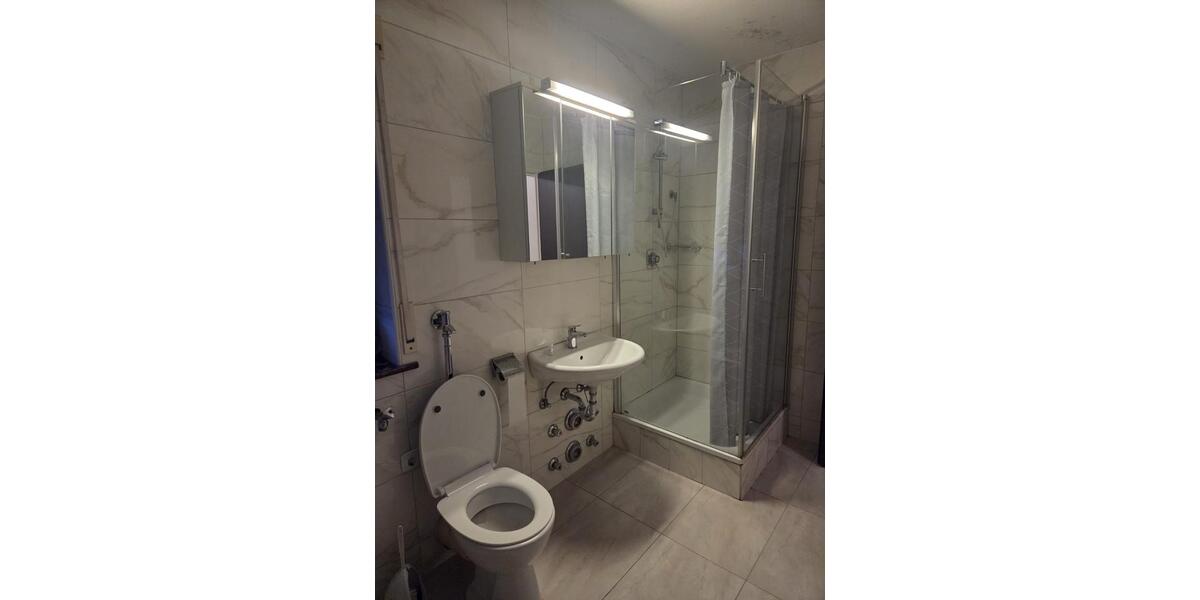 2 Zimmer Wohnung Komplett eingerichtet. 2 zimmer