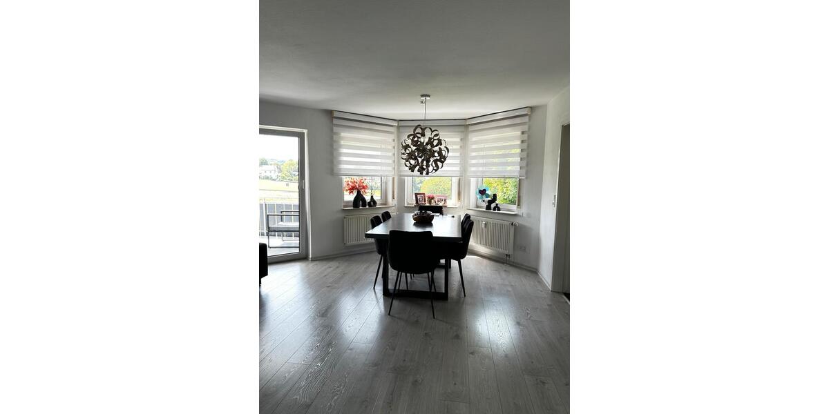 Etagenwohnung Straubenhardt - 4 Zimmer, 106 m&sup2;, 365.000&euro; | Angebot:26844887