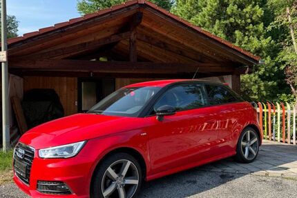Audi A1 32.777 km 12.900 &euro; Bad Tölz 83646