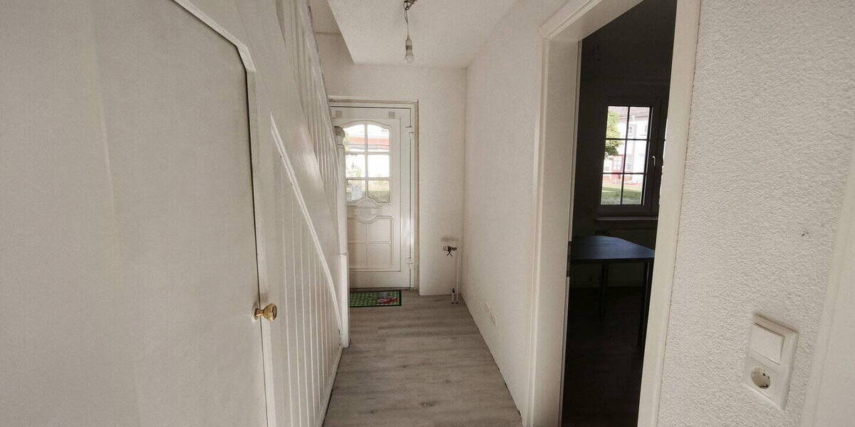 Reihenmittelhaus Zschornewitz Zschornewitz - 4 Zimmer, 88 m&sup2;, 111.000&euro; | Angebot:26739272