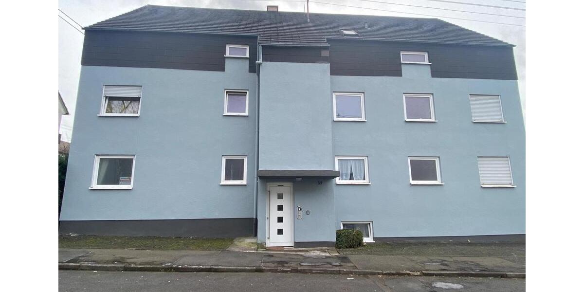 Dachgeschoßwohnung Baumholder - 3 Zimmer, 96 m&sup2;, 700&euro; | Angebot:25379185