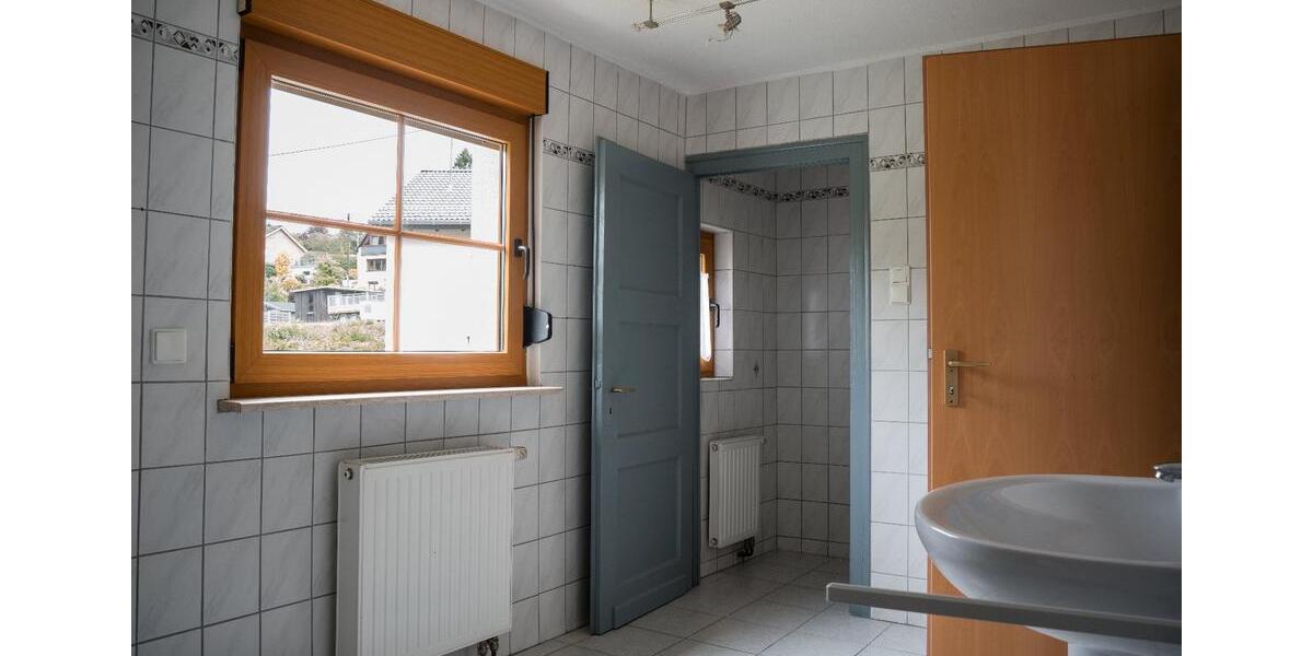 Einfamilienhaus Kreuztal - 249.000&euro; | Angebot:26342970
