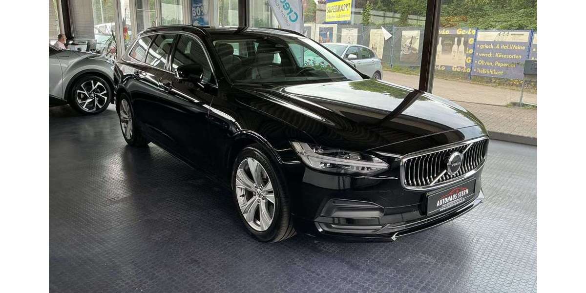 Volvo V90 66.400 km 33.990 &euro; Bremen 28201
