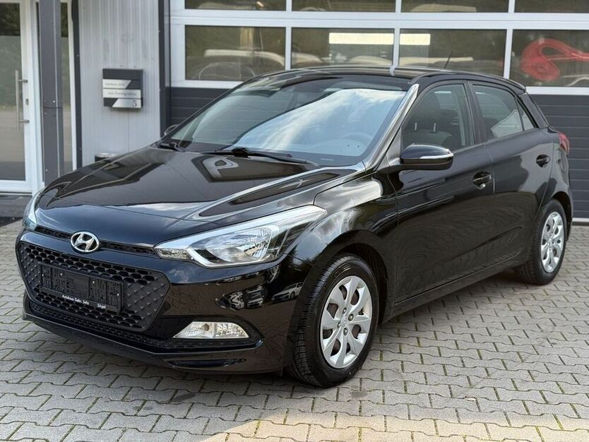 i20
