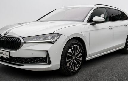 Skoda Superb 11.400 km 42.990 &euro; Schenefeld 22869