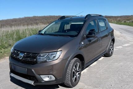 Dacia Sandero 38.000 km 10.800 &euro; Gerolzhofen 97447
