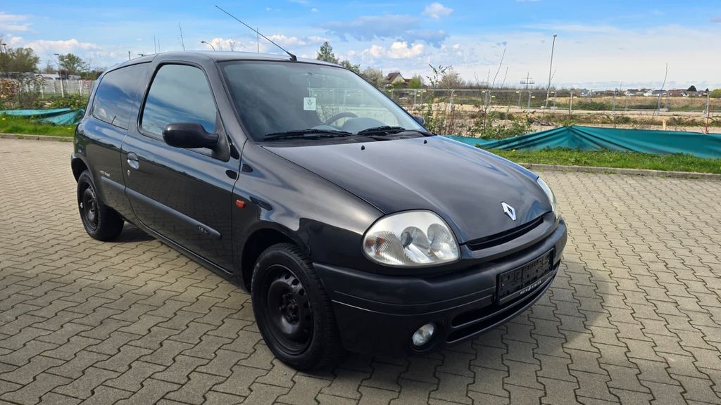 Renault Clio 195.000 km 1.200 &euro; Rheinau 77866