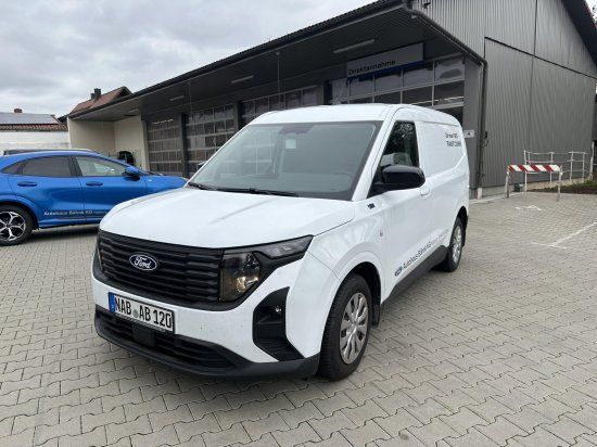 Ford Transit Courier 23.500 km 19.950 € Nabburg 92507