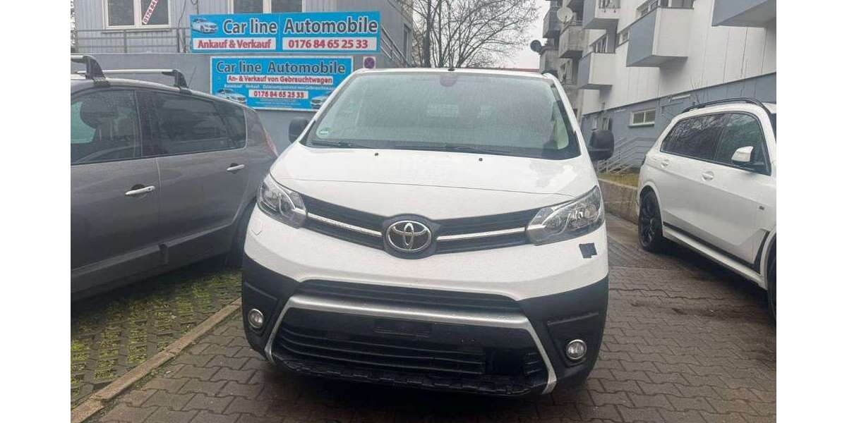 Toyota Proace 90.000 km 11.500 &euro; Berlin 12105