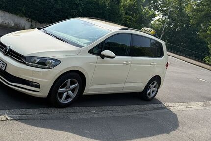 VW Touran 273.000 km 7.500 &euro; Aachen 52072