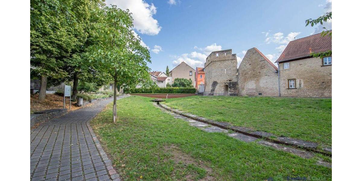 Etagenwohnung Ingelheim - 4 Zimmer, 96 m&sup2;, 250.000&euro; | Angebot:26036909