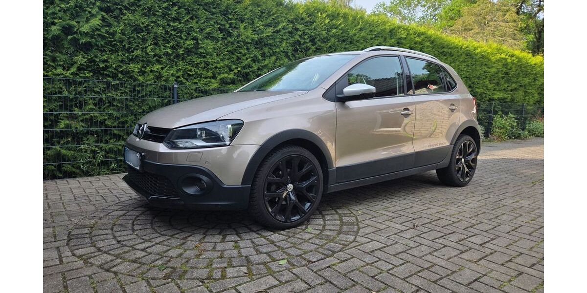 VW Polo 81.500 km 9.990 &euro; Pritzwalk 16928