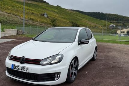 VW Golf 193.000 km 8.800 € Veldenz 54472