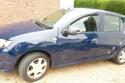 Dacia Sandero 73.400 km 4.000 &euro; Zülpich 53909