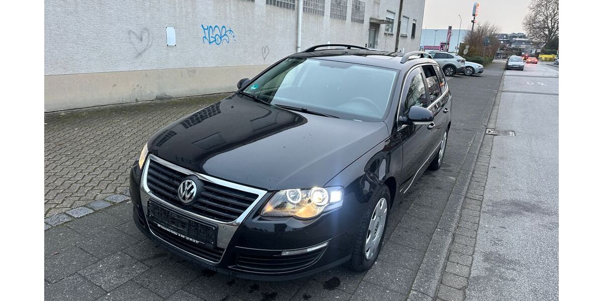 VW Passat 278.000 km 1.799 &euro; Paderborn 33100
