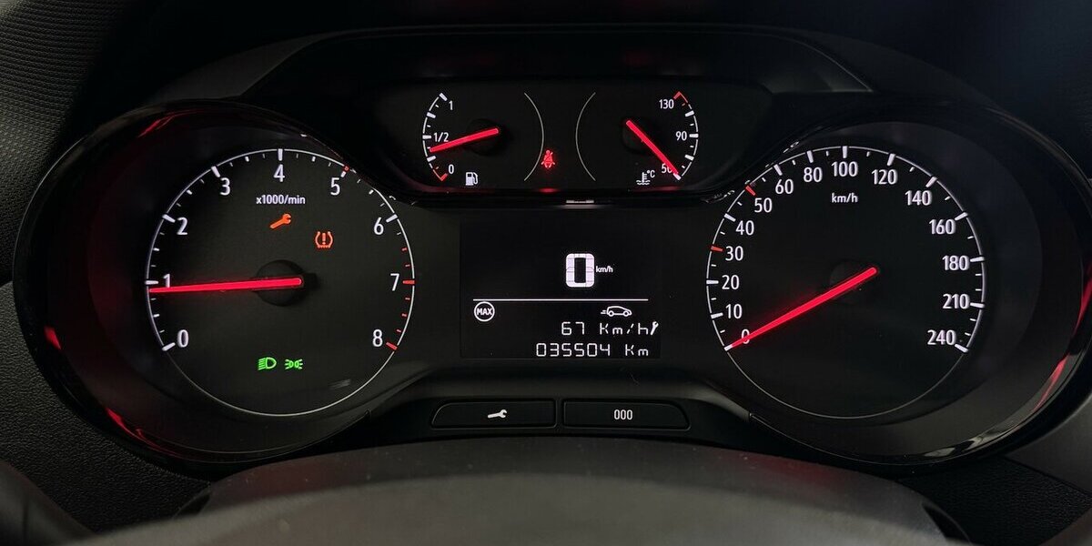 Opel Crossland Edition 1.2 LED Carplay Tempomat 35.600 km 12.120 &euro; Lich 35423