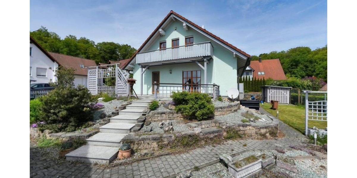 Einfamilienhaus Treuchtlingen - 7 Zimmer, 159 m&sup2;, 379.000&euro; | Angebot:26544771