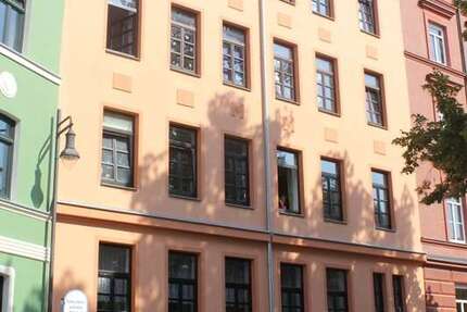 Wohnung zum Mieten in Schwerin 425 € 50 m²
