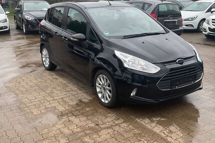 Ford B-Max 108.000 km 5.890 &euro; Hamburg 21107