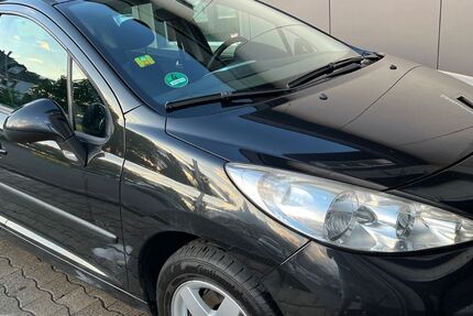 Peugeot 207 163.000 km 2.150 &euro; Königsfeld im Schwarzwald 78126