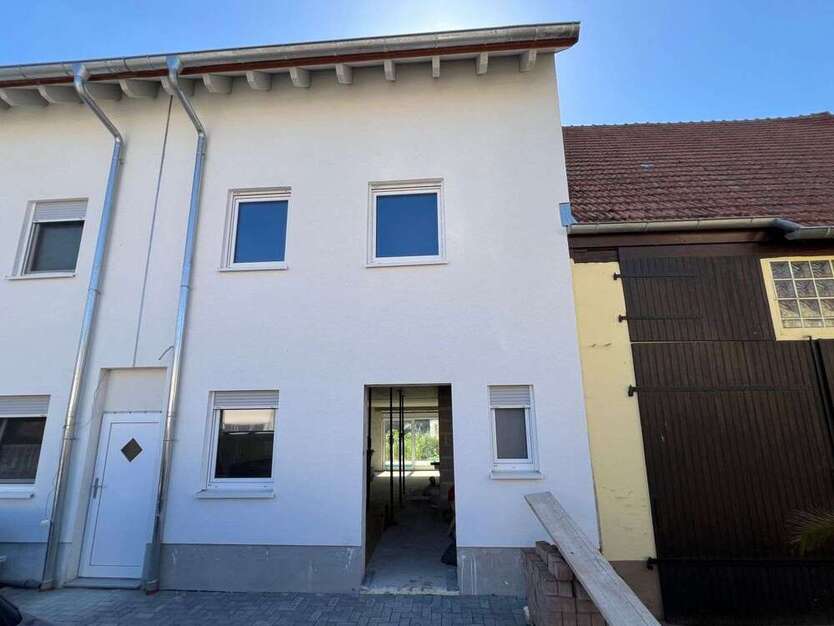 Haus zum Kaufen in Böhl-Iggelheim 370.000 € 150 m²
