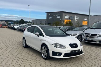 Seat Leon 74.000 km 6.590 &euro; Bad Wurzach 88410