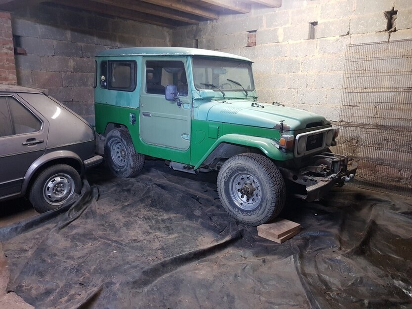 Land Cruiser