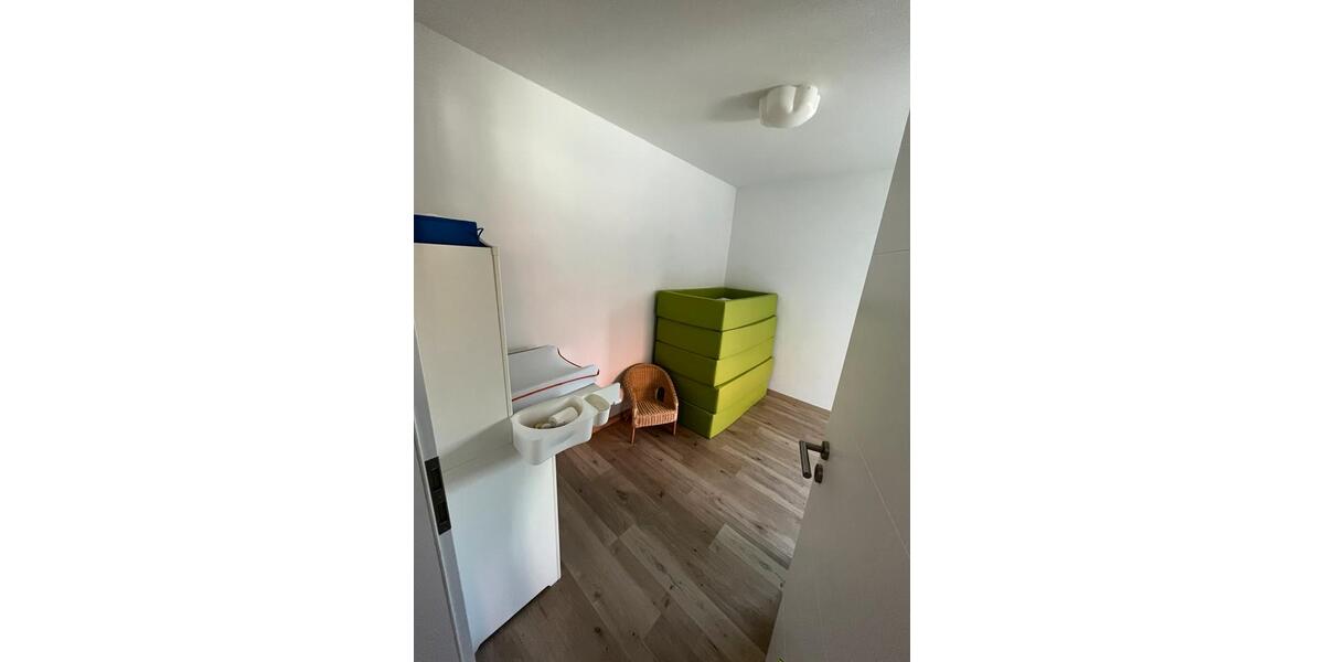 Erdgeschoßwohnung Delmenhorst Bungerhof - 4 Zimmer, 119 m&sup2;, 1.300&euro; | Angebot:26033133