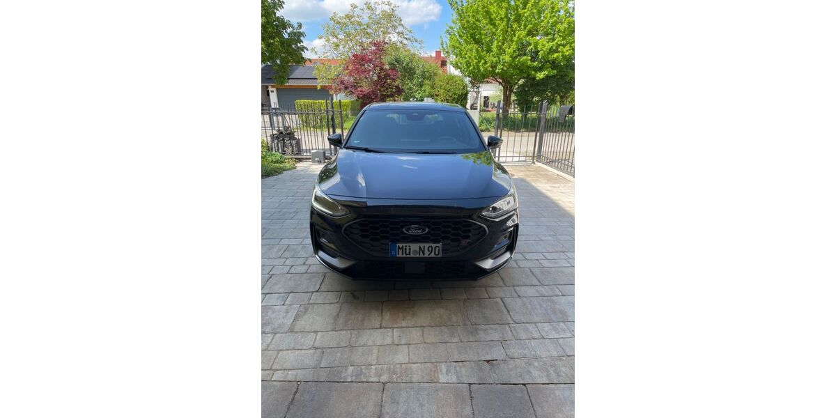 Ford Focus 6.000 km 43.900 &euro; Ampfing 84539