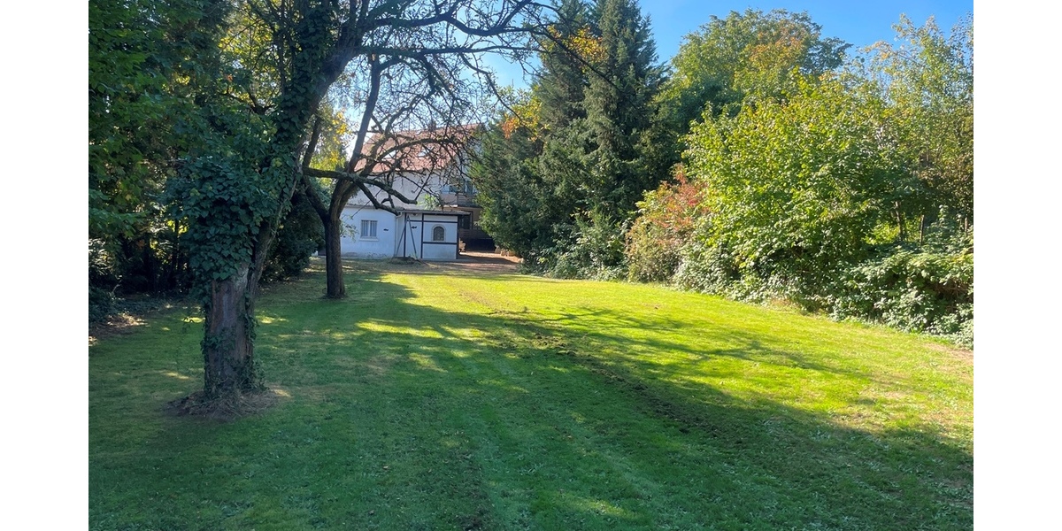 Entwicklungsgrundstück mit 1.527 m² und vielseitigen Bebauungsmöglichkeiten in Frankfurt-Bonames - Grundstück Frankfurt am Main Bonames | Angebot:27699332