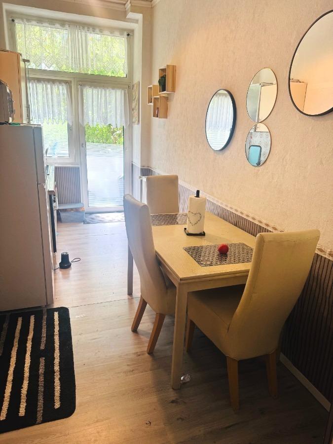 Schicke Single-Wohnung mit Balkon in guter Lage zu vermieten