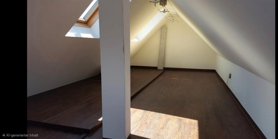 Dachgeschoßwohnung Fellbach - 2.5 Zimmer, 55 m&sup2;, 235.000&euro; | Angebot:27417835