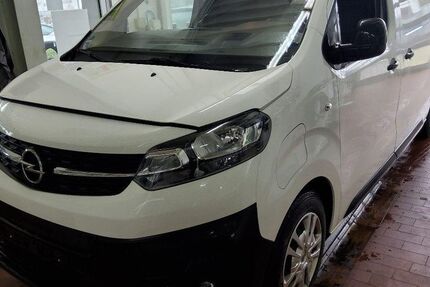 Opel Vivaro 14.400 km 19.555 &euro; Röthenbach a. d. Pegnitz 90552
