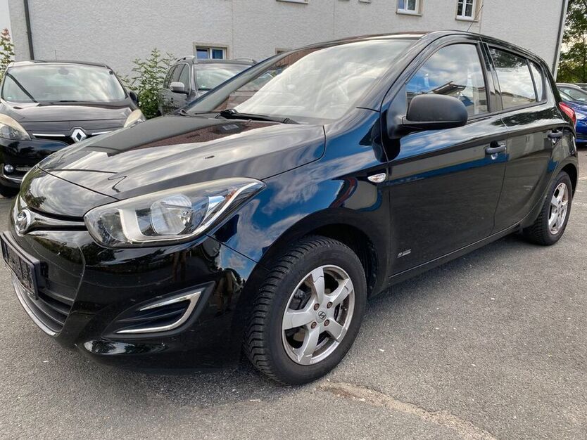i20