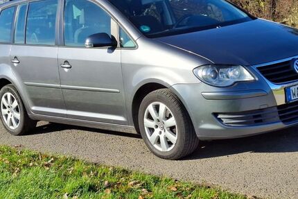VW Touran 230.000 km 3.500 &euro; Bad wildungen 34537