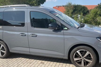 VW Caddy 86.000 km 17.800 &euro; Egling 82544