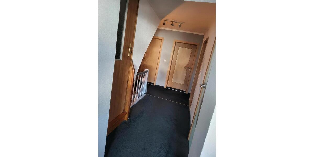 Einfamilienhaus Bad Salzungen Tiefenort - 6 Zimmer, 146 m&sup2;, 296.000&euro; | Angebot:26709874