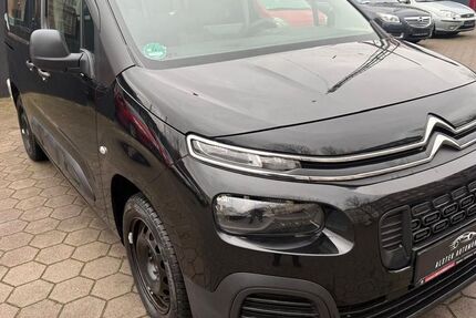 Citroen Berlingo 179.000 km 8.900 &euro; Hamburg 20097