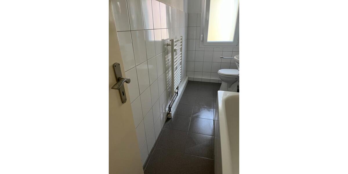 Etagenwohnung Roßdorf - 3 Zimmer, 68 m&sup2;, 1.350&euro; | Angebot:26407539