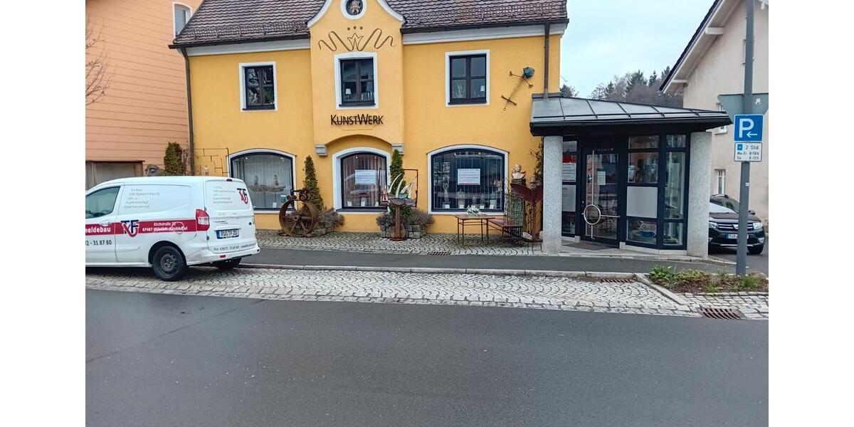 Erdgeschoßwohnung Ebnath - 4 Zimmer, 100 m&sup2;, 100.000&euro; | Angebot:26130092